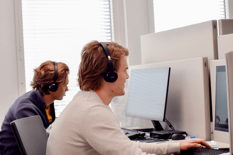 Bli telefonförsäljare hos Tryggsam – där trygghet möter framgång! image