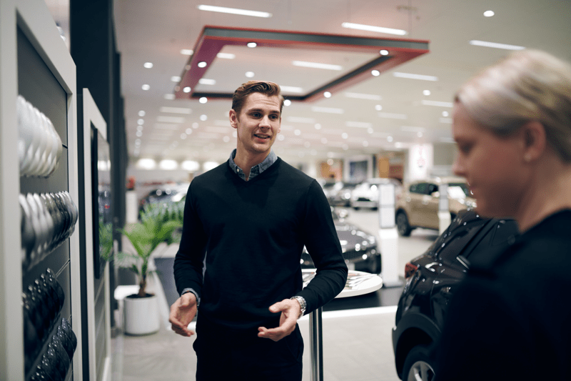 Märkesansvarig säljare Nissan image