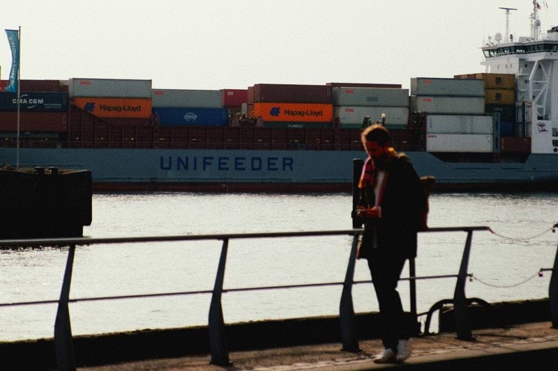 Supply Chain Manager image