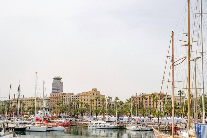 Nederlands of Vlaams Customer Service Agent in Barcelona image