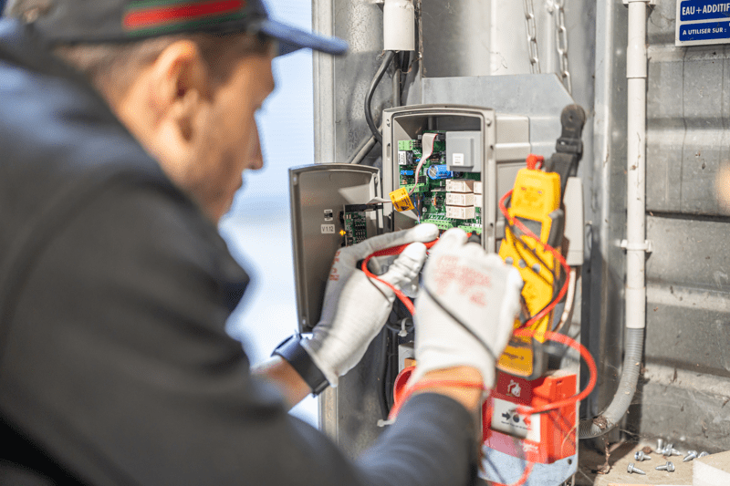 Technicien de Maintenance Portes de Garage  – Alternance image