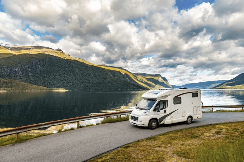 Myyntiassistentti, Miseva kesätyö image