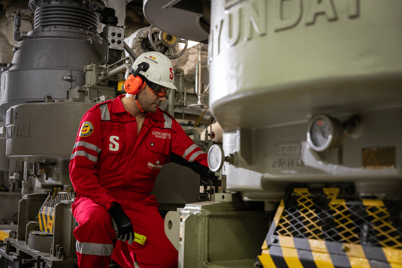 Junior Officers Engine image