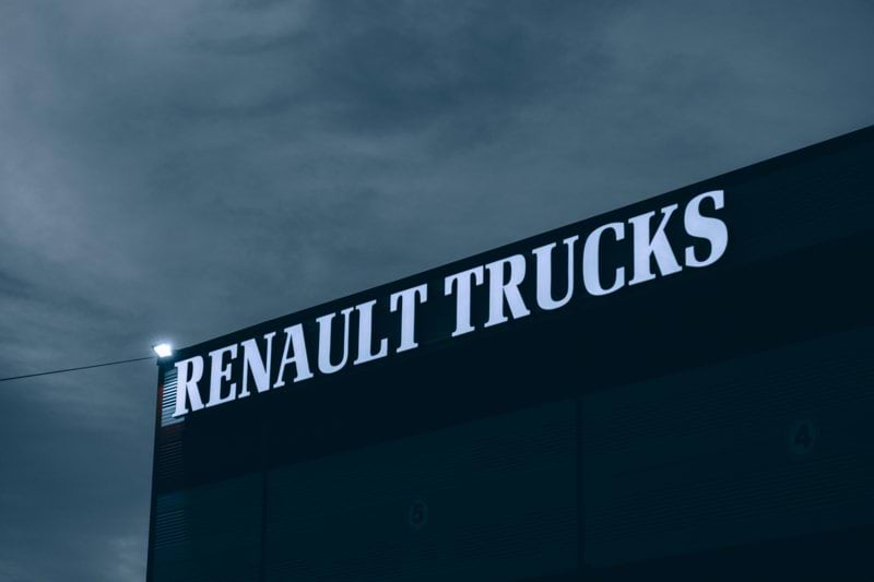 Conseiller Commercial Poids Lourds et Véhicules Utilitaires neufs H/F image