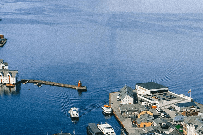 Hitsaajia & Asentajia – Vaasa / Norja image