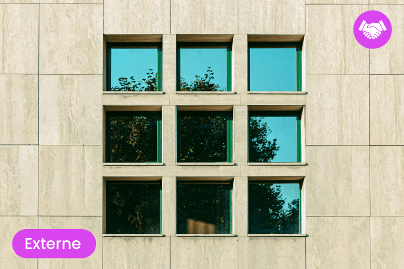 Commercial Menuiseries H/F image