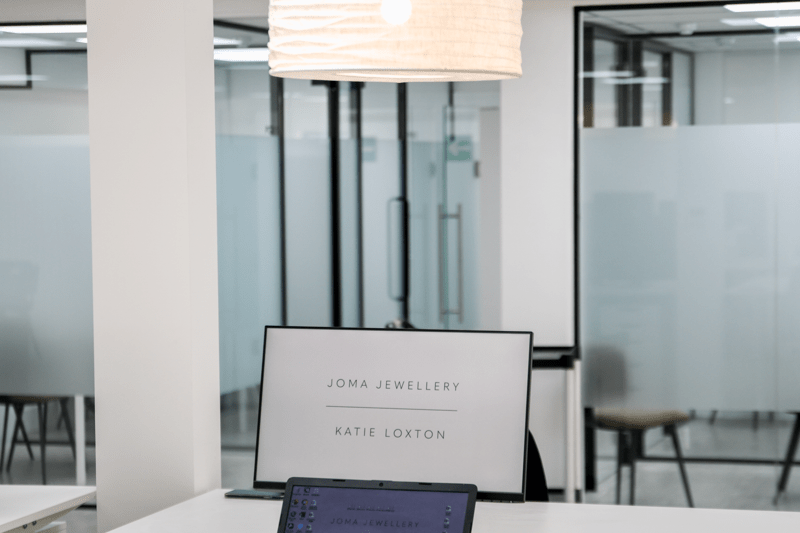 Ecommerce Trading Executive image