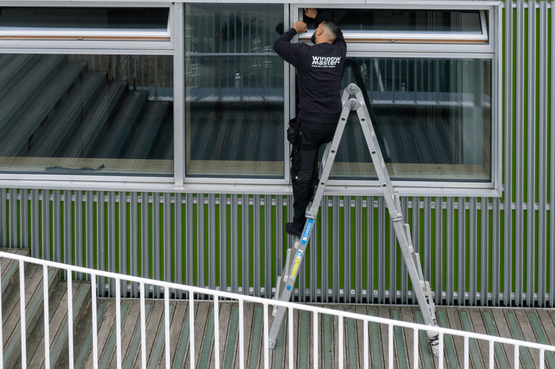 Servicetekniker image