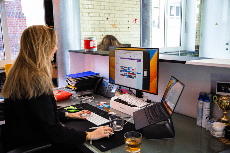 Office Manager image