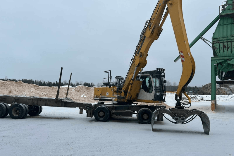 Opérateur.trice de machine à grappins (Liebherr) - Saint-Pamphile image