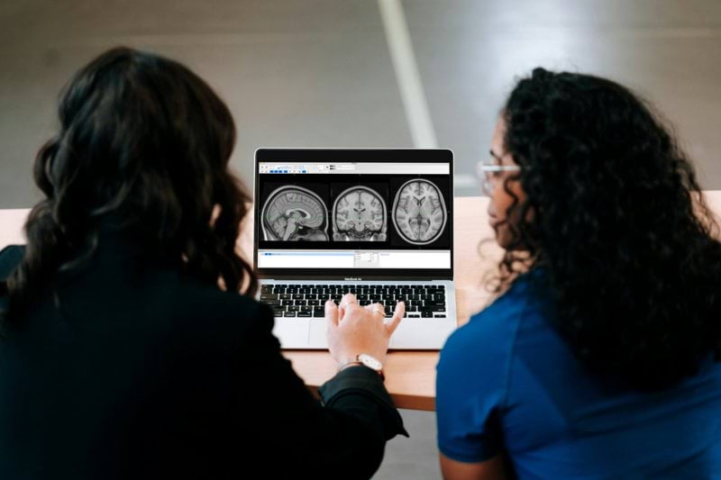 Profesores especialistas en Neuropsicología y Educación image