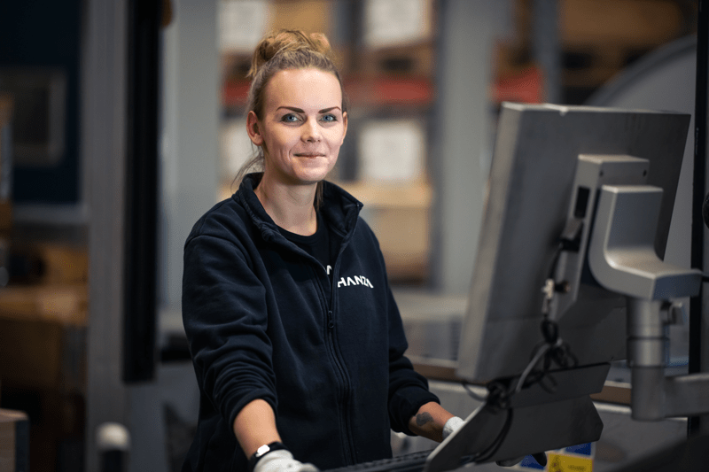 Montörer och maskinoperatörer till HANZA Mechanics i Svanskog image