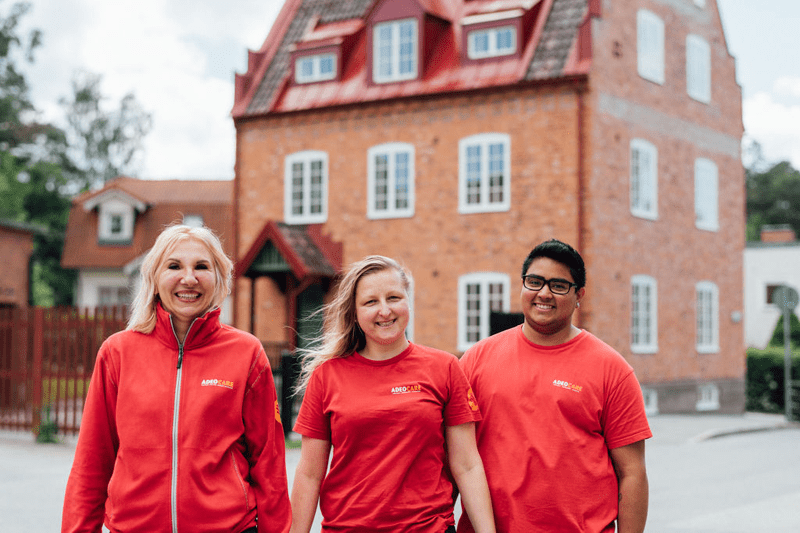 Timanställd undersköterska dagtid till AdeoCare Bromma image