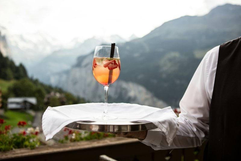 Konobar / Barmen – Sunčani Hvar, Hrvatska image