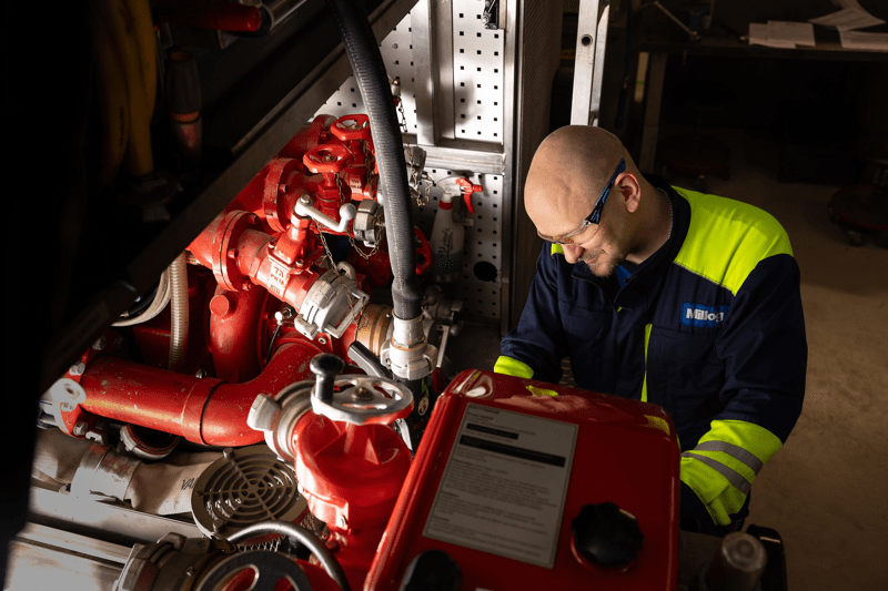 Sähkövoimakoneasentaja image