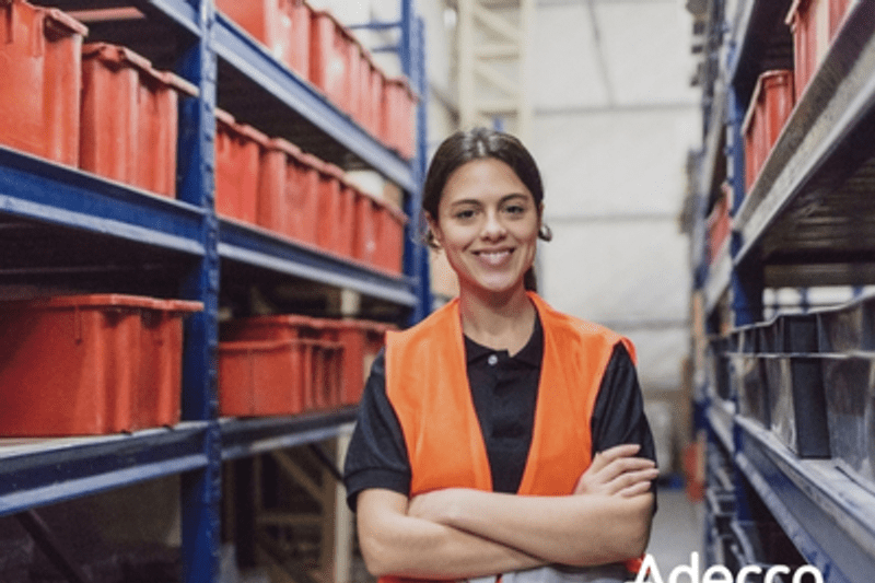 Har du T3 og ønsker sommerjobb som lagermedarbeider i Bergen? image