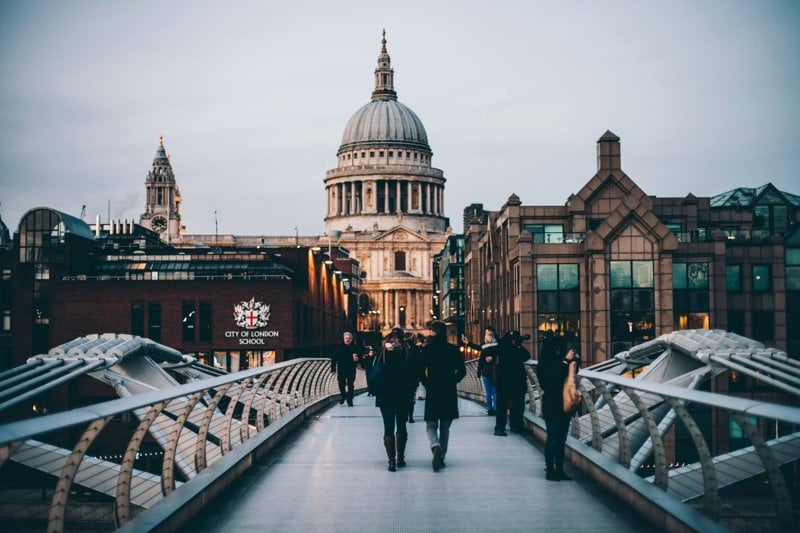 Recruitment Consultant -  Early Careers image