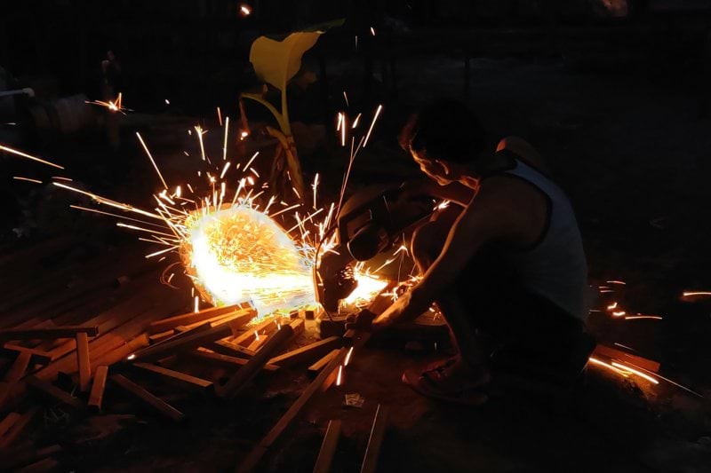 Svetsare till ledande aktör inom försvarsindustrin image