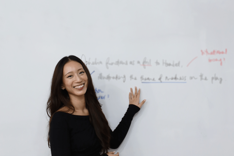 Secondary School Humanities Tutor image