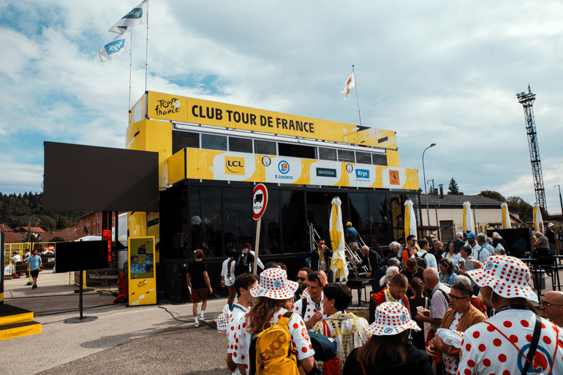 CDD - Attaché Commercial – Hospitalité Cyclisme H/F image