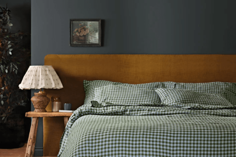 Ecommerce Assistant image