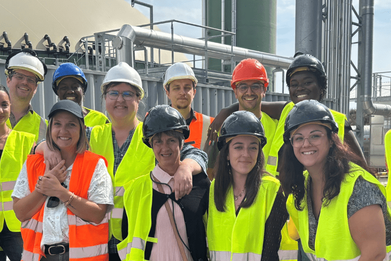Photo de groupe - Visite d'un centre de tri