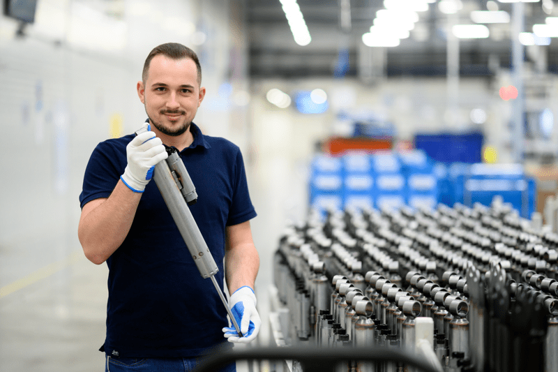 Customer Quality Assurance Engineer image