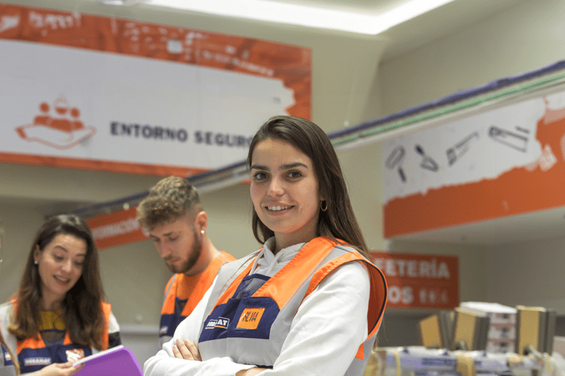 ALMACEN MASSANASSA_Coordinador/a de atención al Cliente y Cajas image