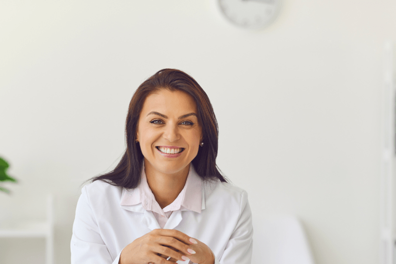 MEDICO - EPILAZIONE LASER E MACCHIE VASCOLARI image