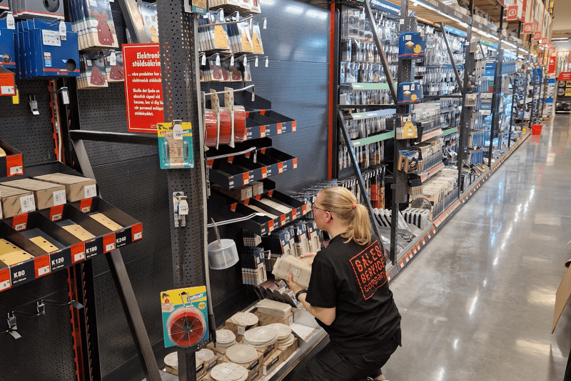 Varuplockare med erfarenhet inom butikslogistik sökes! image