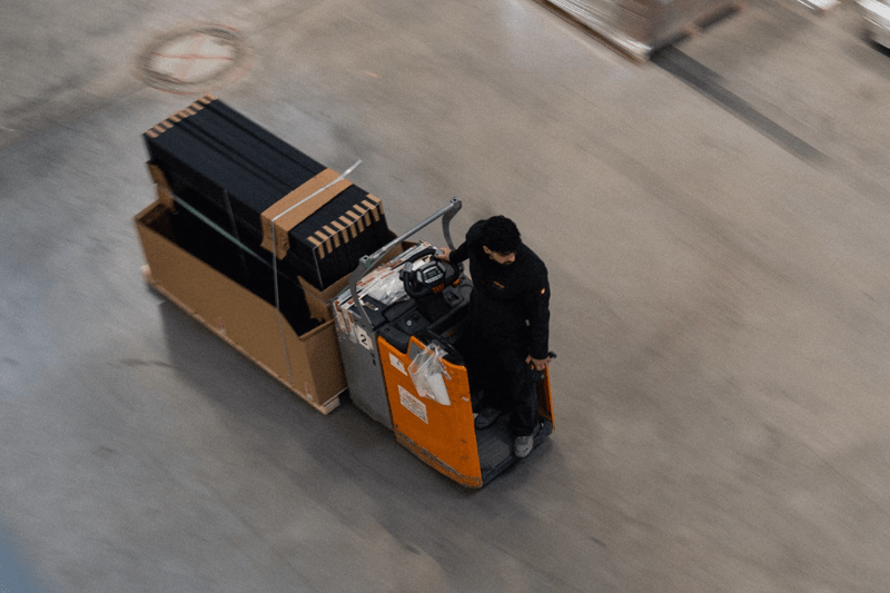 Staplerfahrer / Lagerlogistik (m/w/d) – Schubmast & Hochregal image