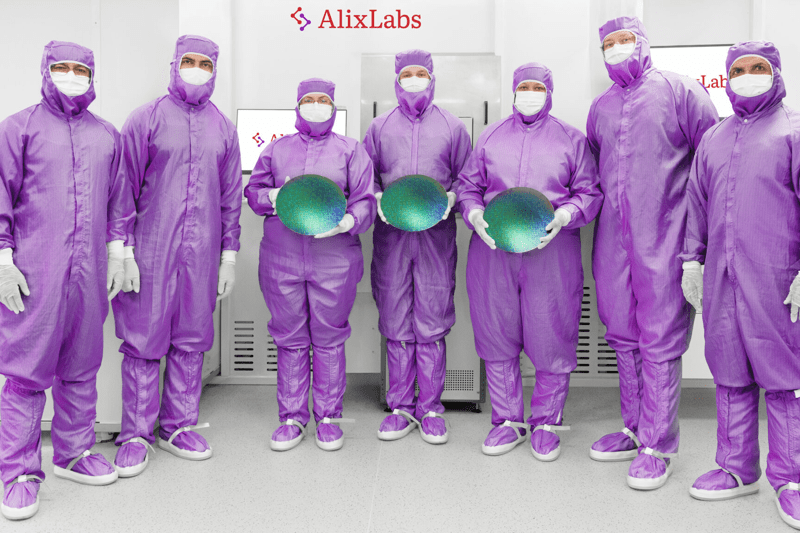 LAB & FIELD OPERATIONS  MANAGER TO ALIXLABS image