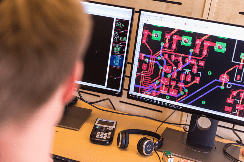 Sr. Electronics Engineer image