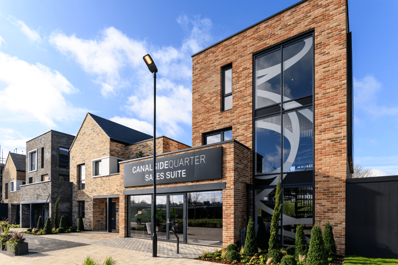 Senior Sales Executive image