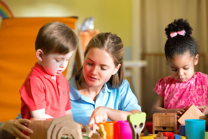 AUXILIAIRE DE PUERICULTURE image