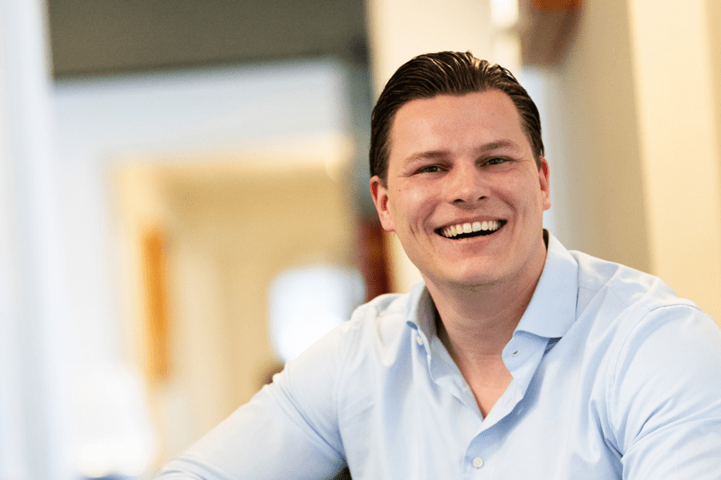 Consultant image