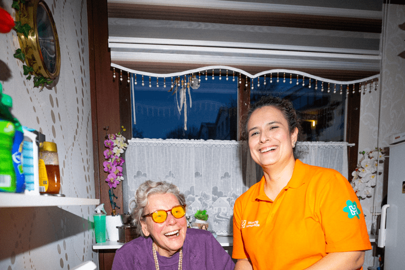 Helpende Plus – Wijkverpleging Hoogvliet image