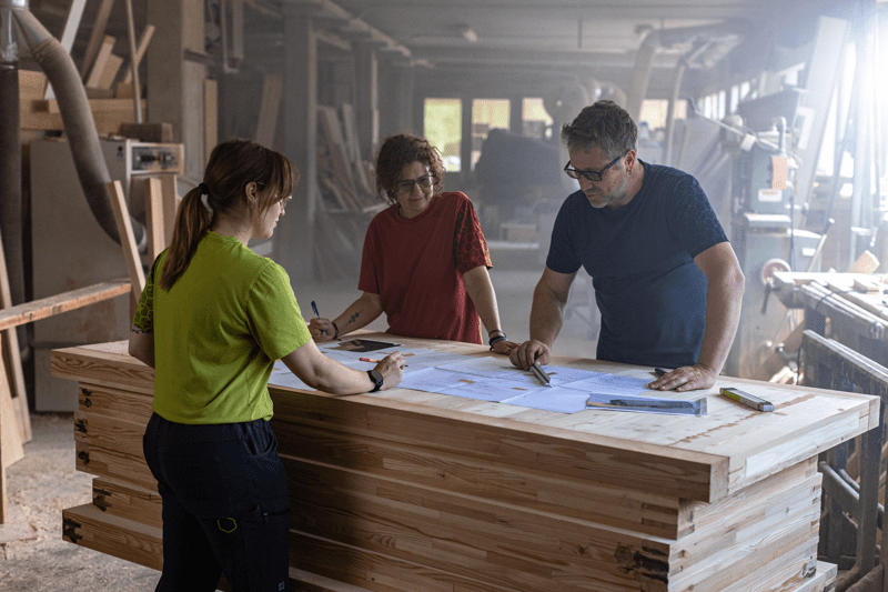 Mitarbeiter:in im Backoffice (m/w/d) image