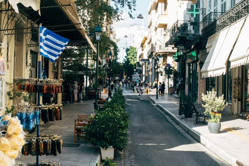 Customer Expert for Leader in Photography and Imaging - German - Remote Athens image