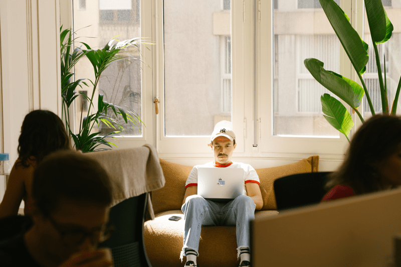 SENIOR PRODUCT DESIGNER image