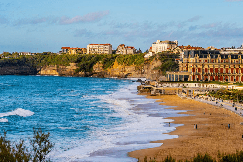 Commercial automobile H/F image