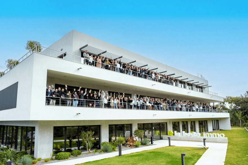 Commercial terrain - Logiciel saas et solutions digitales H/F image