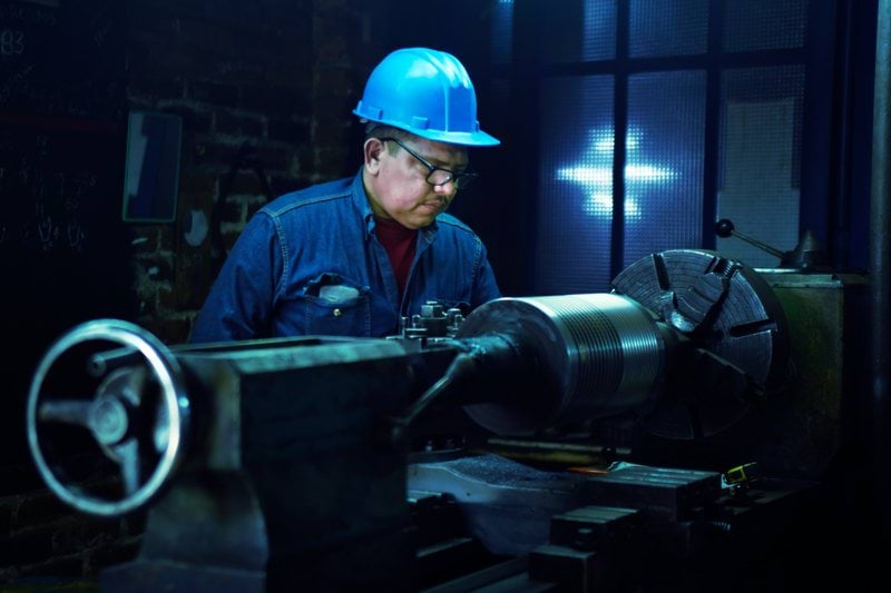 Schlosser / Industriemechaniker (w/m/d) image