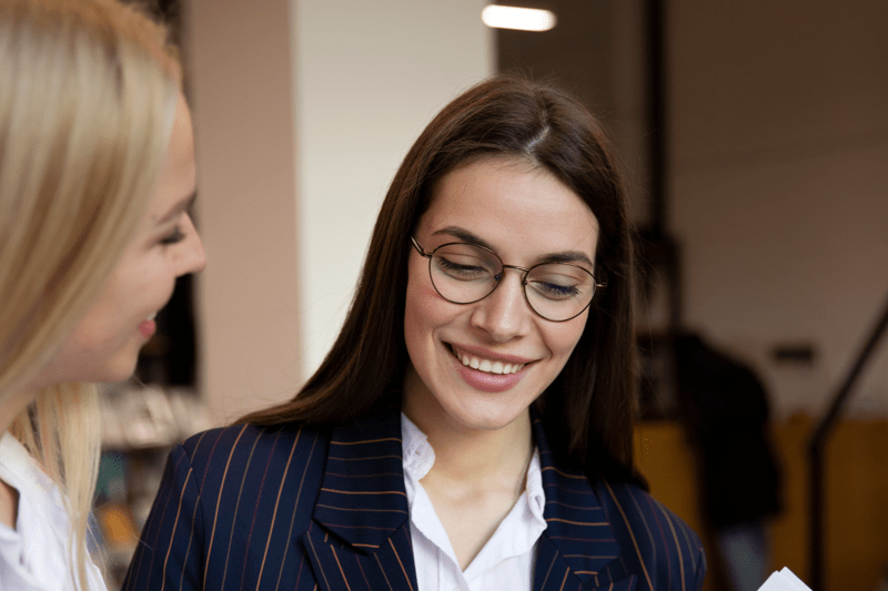 Consultora Junior image