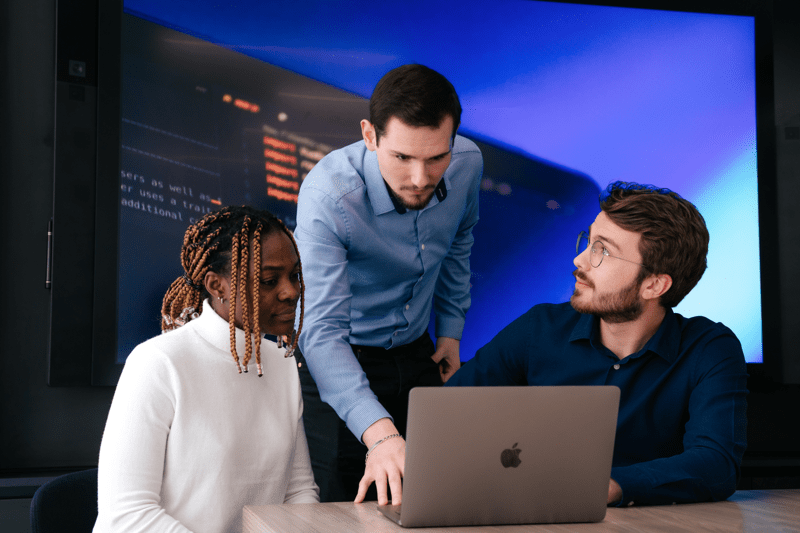 Consultant·e Data & IA Strategy image