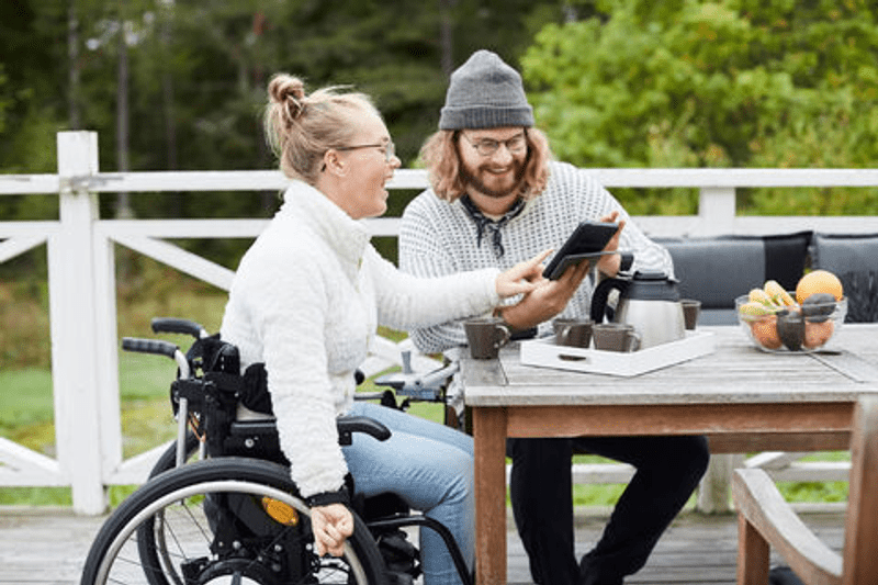 Nu söker vi en kvinnlig personlig assistent med B-körkort image