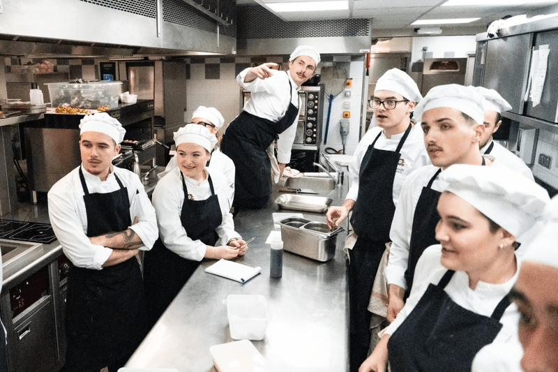 Commis(e) Boulanger image
