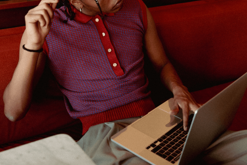 Product Engineer (f/m/x) - Hybrid, Barcelona - AI/Fashion/SaaS image