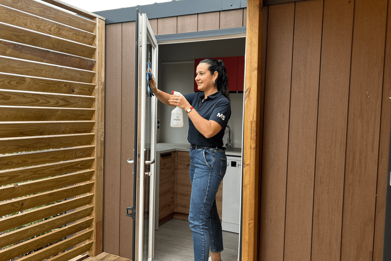 Agent d'entretien image