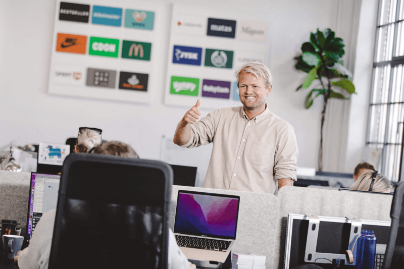 Account Executive - Huuray image